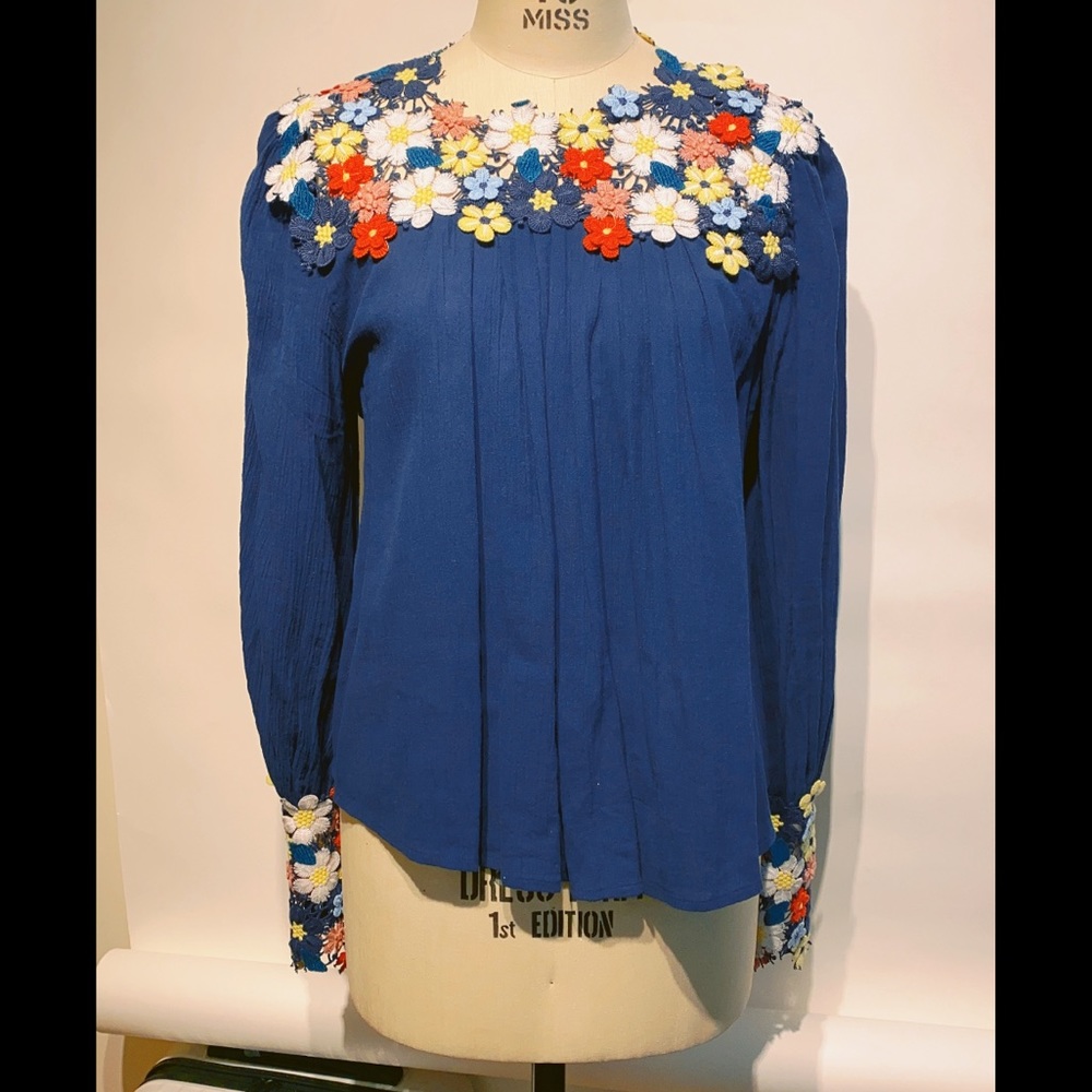 Women’s Top